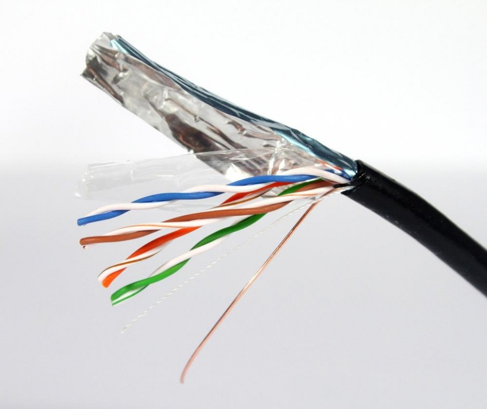 Кабель CAT5E S/FTP 305M TC1000C5EN-CU-OSSW TELECOM